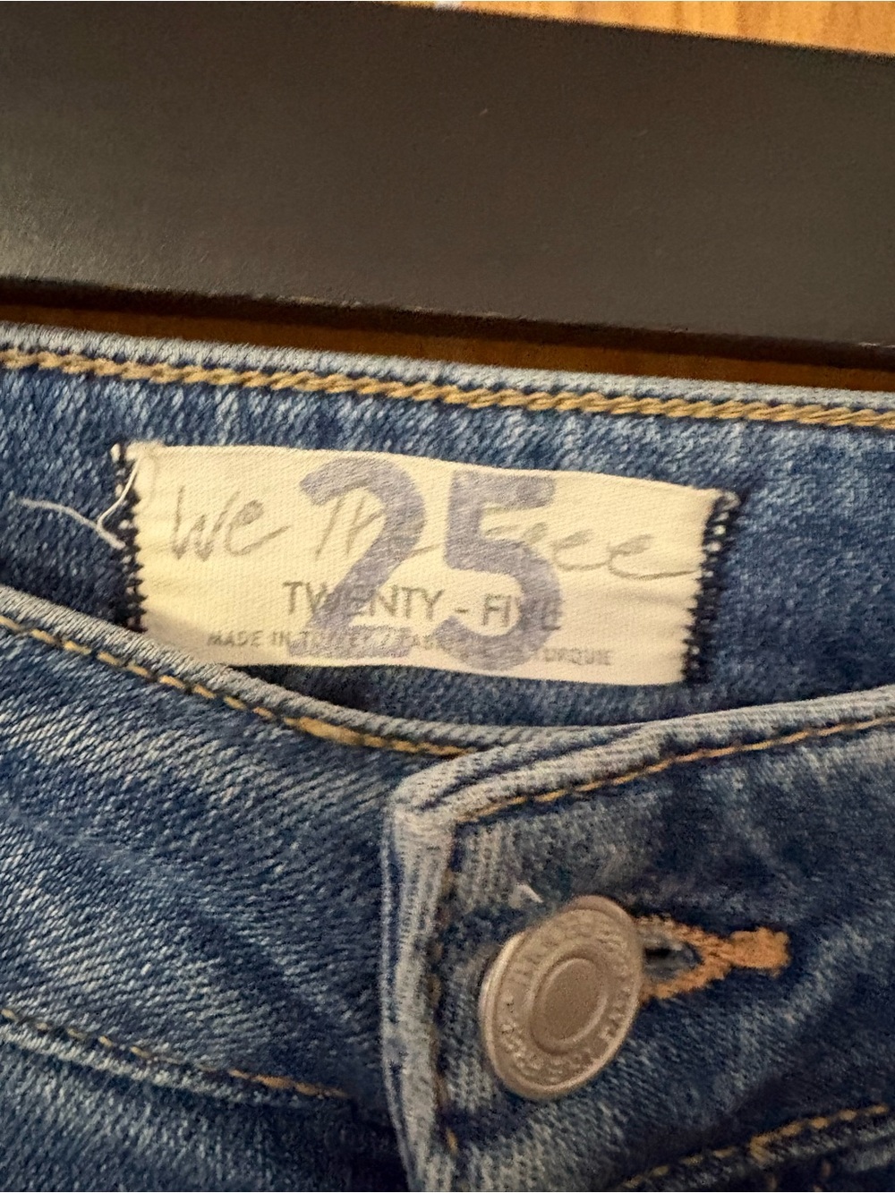 Free People cross my heart Mid Blue straight Leg Jeans 25 - Picture 6 of 13